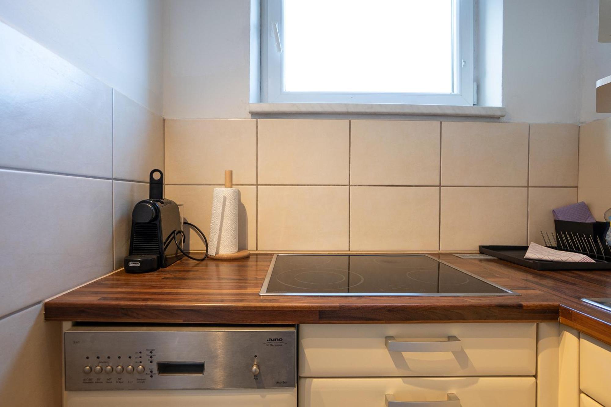 וינה Apartment With A Private Terrace Located Right Near Belvedere Castle, 15 Minutes Away From Stephansdom מראה חיצוני תמונה